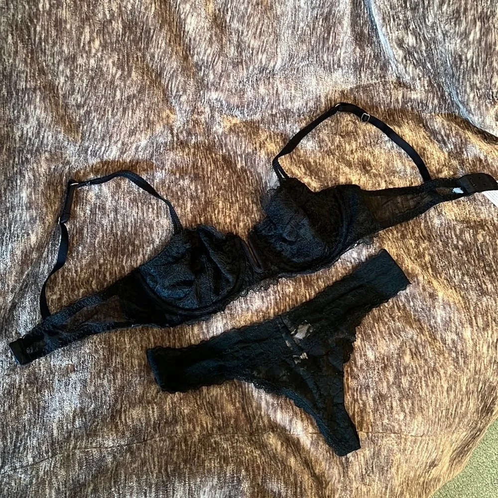 Auden Lingerie Set! - Picture 2 of 4